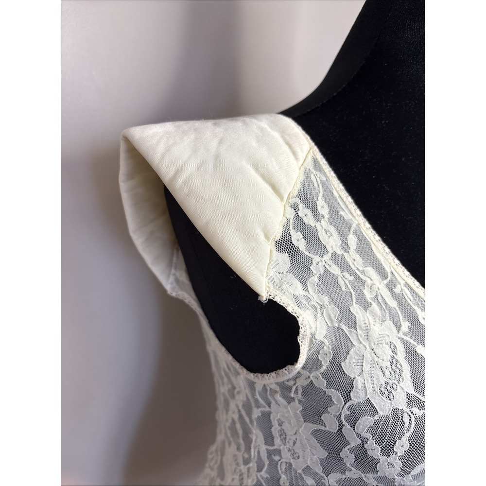 Vintage 70s Victoria's Secret Ivory Lace Camisole Union Made ILGWU USA Small - Picture 4 of 9